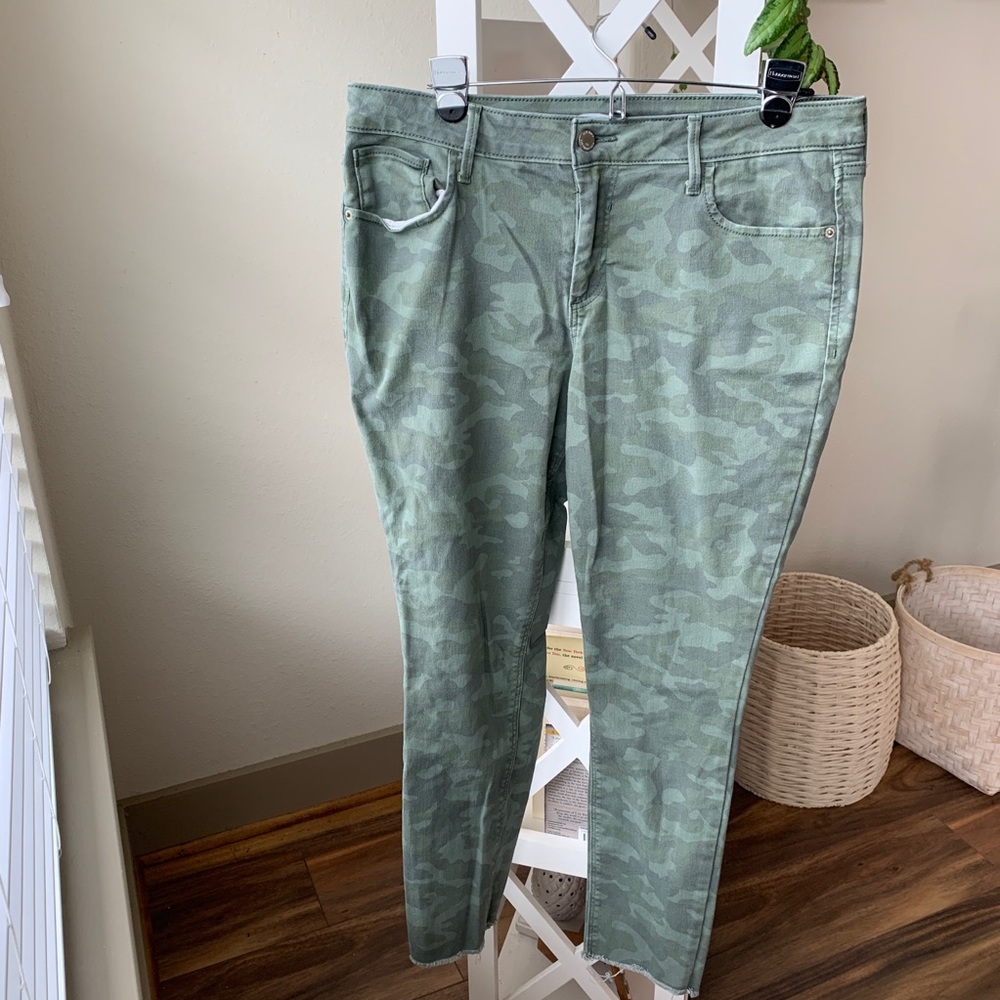 Old Navy Camo Jeans
